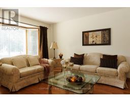255 DEVERON CRESCENT - 6