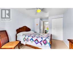 72 - 900 POND VIEW ROAD - 18