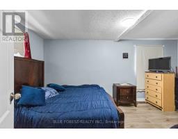 69 CONNAUGHT AVENUE - 11