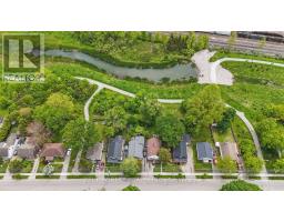 69 CONNAUGHT AVENUE - 33