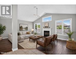 1647 BAYSWATER CRESCENT - 12