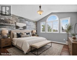 1647 BAYSWATER CRESCENT - 18