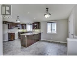 204 EWART STREET - 4