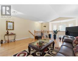 825 RAILTON AVENUE - 12