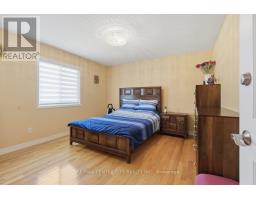 825 RAILTON AVENUE - 21
