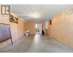 825 RAILTON AVENUE - 33