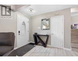 68 HAWKESBURY AVENUE - 11