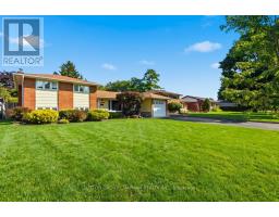 68 HAWKESBURY AVENUE - 7