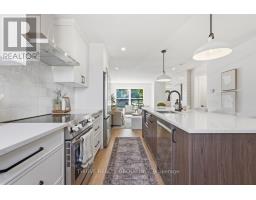 96 - 51 SHOLTO DRIVE - 12