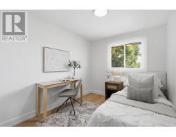 96 - 51 SHOLTO DRIVE - 22