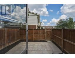 96 - 51 SHOLTO DRIVE - 29