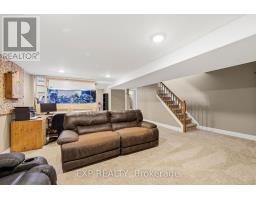 197 GIBSON CRESCENT - 26