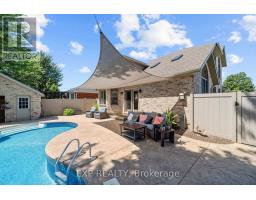 197 GIBSON CRESCENT - 32