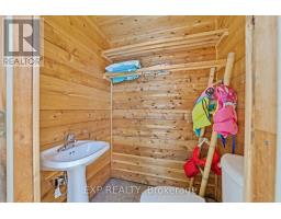 197 GIBSON CRESCENT - 35