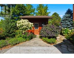 128 SALISBURY DRIVE - 34