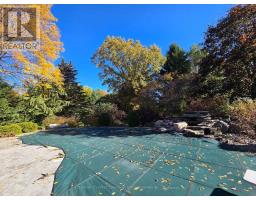 128 SALISBURY DRIVE - 39