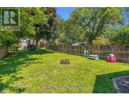 895 DUFFERIN AVENUE - 37