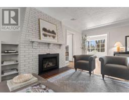 396 VICTORIA STREET - 17