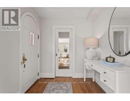 396 VICTORIA STREET - 7