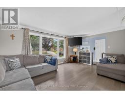 285 PANORMA CRESCENT - 9