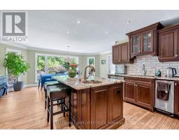 14 LANSDOWNE PARK CRESCENT - 19