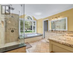 14 LANSDOWNE PARK CRESCENT - 23