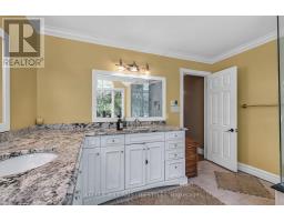 14 LANSDOWNE PARK CRESCENT - 24