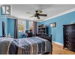 14 LANSDOWNE PARK CRESCENT - 33