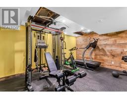 14 LANSDOWNE PARK CRESCENT - 39