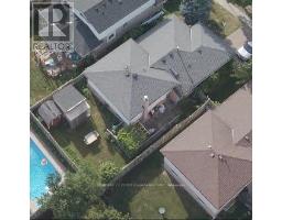 146 COLETTE DRIVE - 32