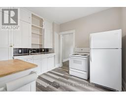 31 MOUNT PLEASANT AVENUE - 12