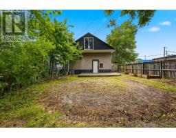 31 MOUNT PLEASANT AVENUE - 40