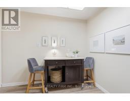 2029 ALDERSBROOK ROAD - 24
