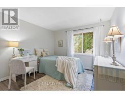 2029 ALDERSBROOK ROAD - 37