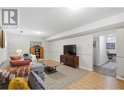 2029 ALDERSBROOK ROAD - 40