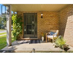 2029 ALDERSBROOK ROAD - 9
