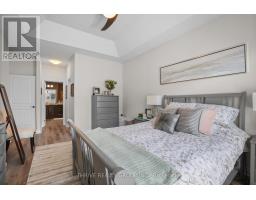 5 - 696 COMMISSIONERS ROAD - 23