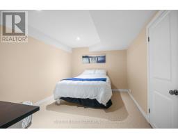 5 - 696 COMMISSIONERS ROAD - 33