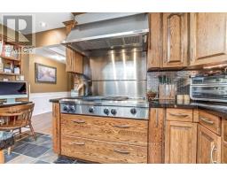 27 CROYDON DRIVE - 10