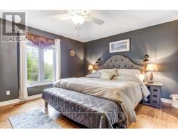 27 CROYDON DRIVE - 14
