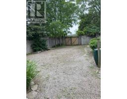 27 CROYDON DRIVE - 24