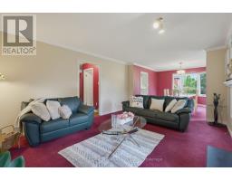63 - 70 SUNNYSIDE DRIVE - 19