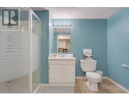 63 - 70 SUNNYSIDE DRIVE - 38
