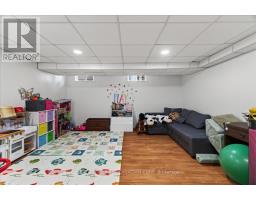 248 ARDSLEY CRESCENT - 23