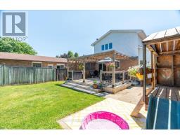 248 ARDSLEY CRESCENT - 32
