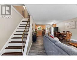 248 ARDSLEY CRESCENT - 4