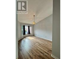 5 - 90 ONTARIO STREET S - 13