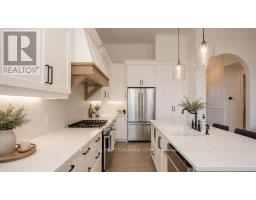 956 TRAILSWAY AVENUE - 12