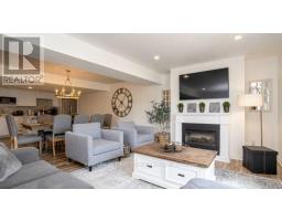 956 TRAILSWAY AVENUE - 29