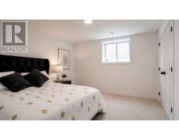 956 TRAILSWAY AVENUE - 32